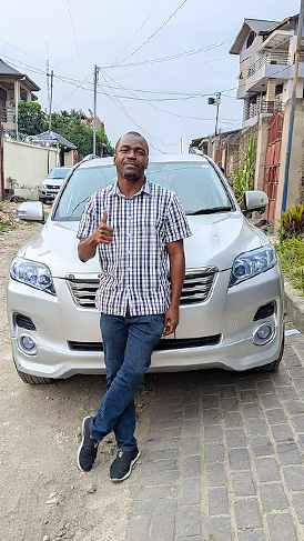 トヨタ ヴァンガードと我々からご購入いただいたお客様