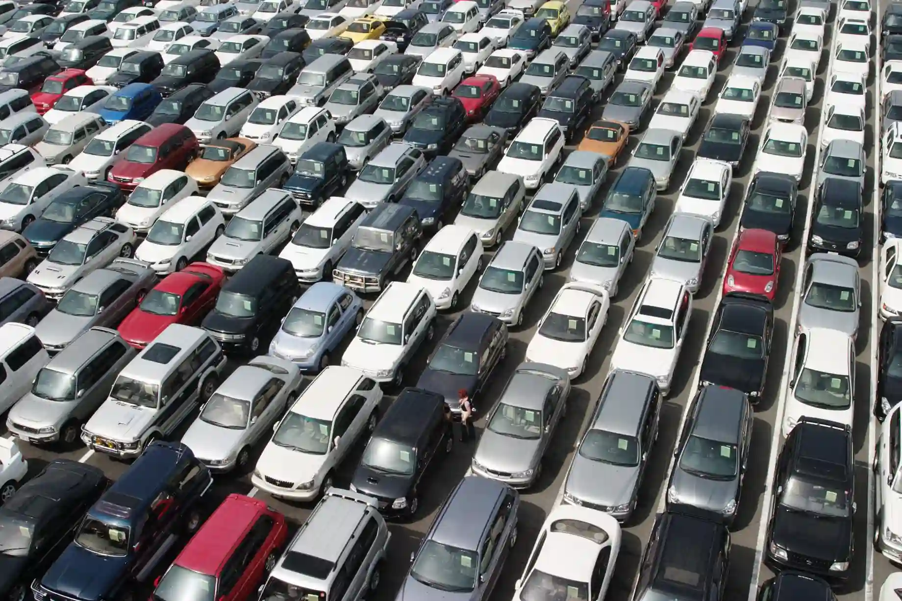 中古車の年間輸出実績は15万台以上